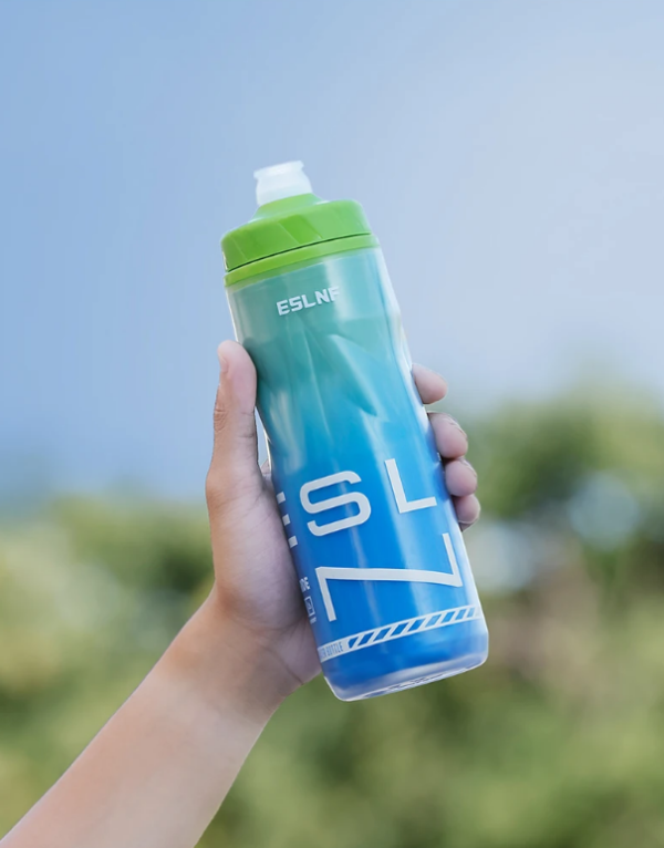 ESLN Large Capacity Water Bottle
